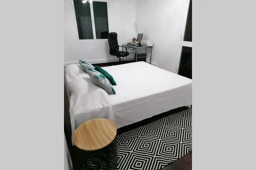 Vila Relax Vacation Rental, Funchal 0*, 푼샬